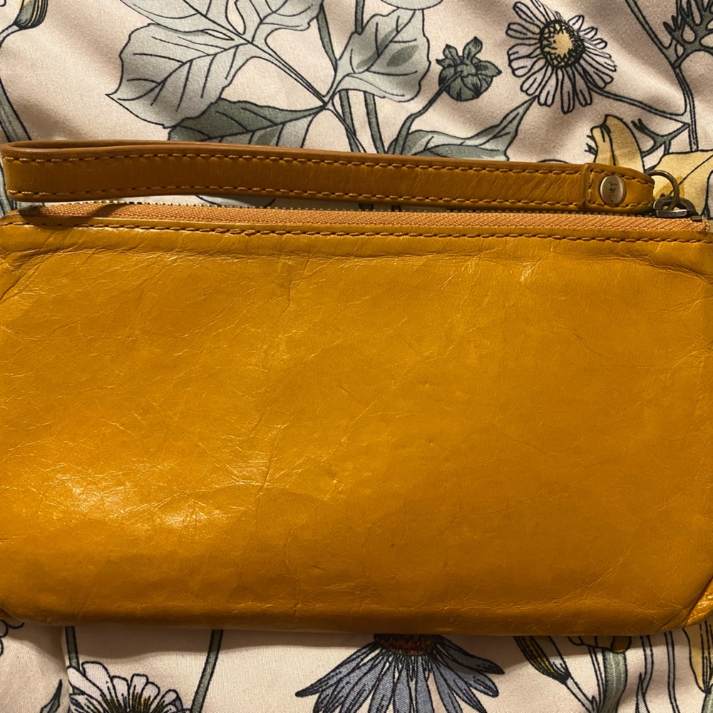 Hobo wristlet